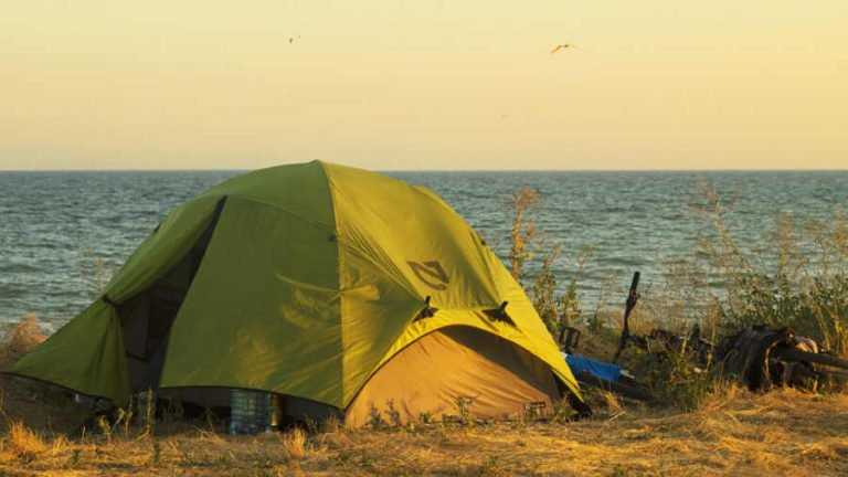 Куда поехать летом с палатками в россии